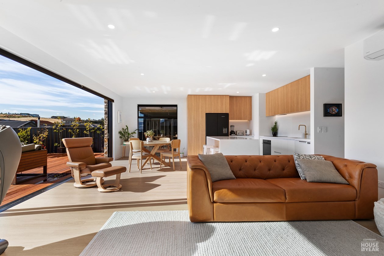 Stylish Kitchen and Dining Area in a Modern Display Home by Stonewood Homes in Australia